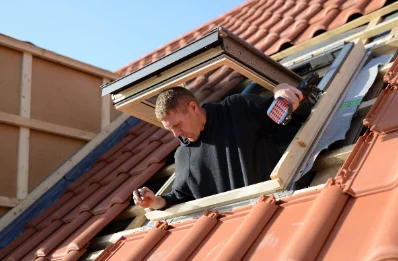 Pose de fenêtres de toit Velux à Curbans